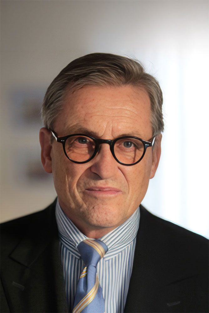Platzhalter für Christoph Dyckerhoff am Schreibtisch
